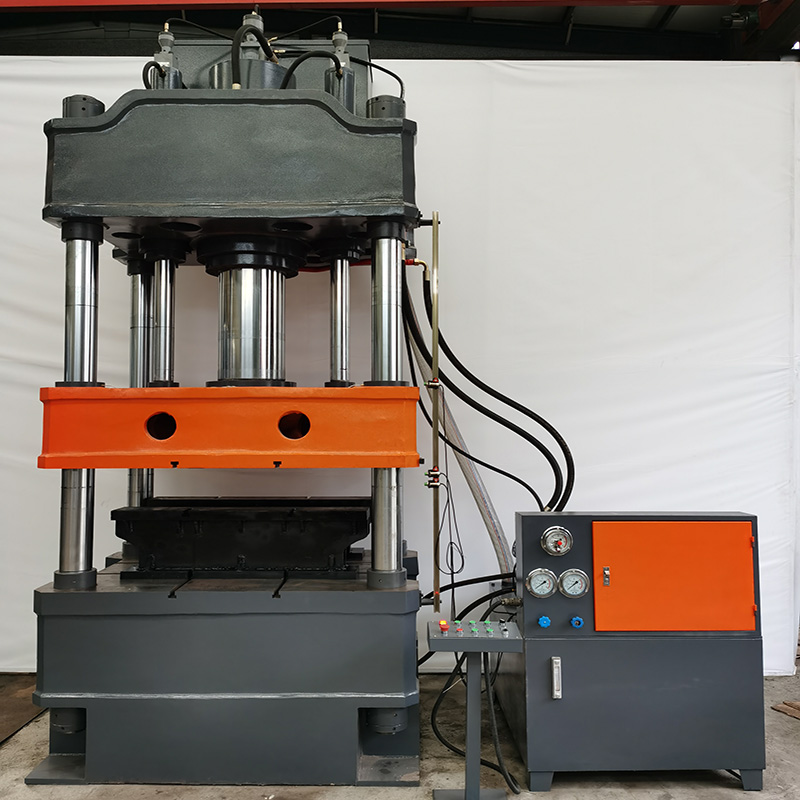 广东客户定制汽车水箱成型液压机