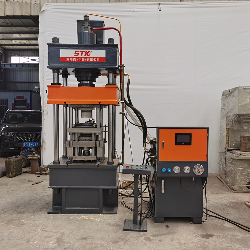 单柱液压机的使用环境条件和日常维护